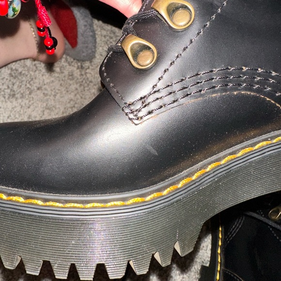 Leona dr martens boots used twice - Picture 7 of 7